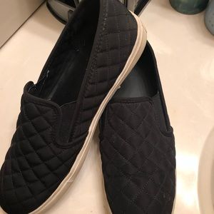 Mossimo Slip on shoes